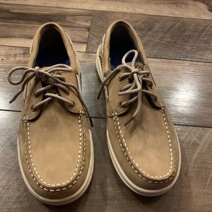 Men’s Sperry’s never worn